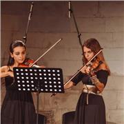 studentessa universitaria e studentessa presso il conservatorio